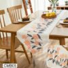 Caminos de mesa con detalles bordados - Imagen 6