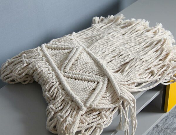 Camino de mesa de macramé - Imagen 2
