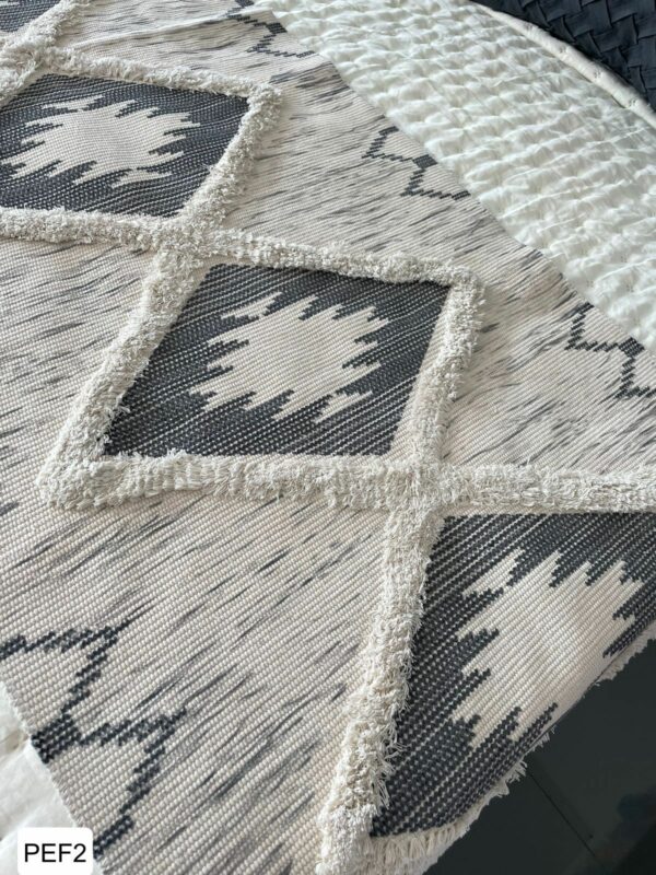 Piecera con flecos - Imagen 3