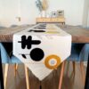 Caminos de mesa con detalles bordados - Imagen 17