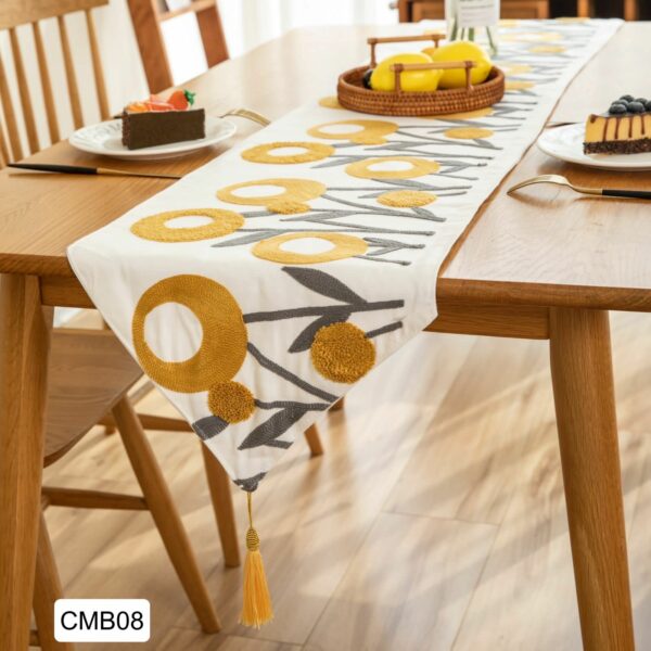 Caminos de mesa con detalles bordados - Imagen 16